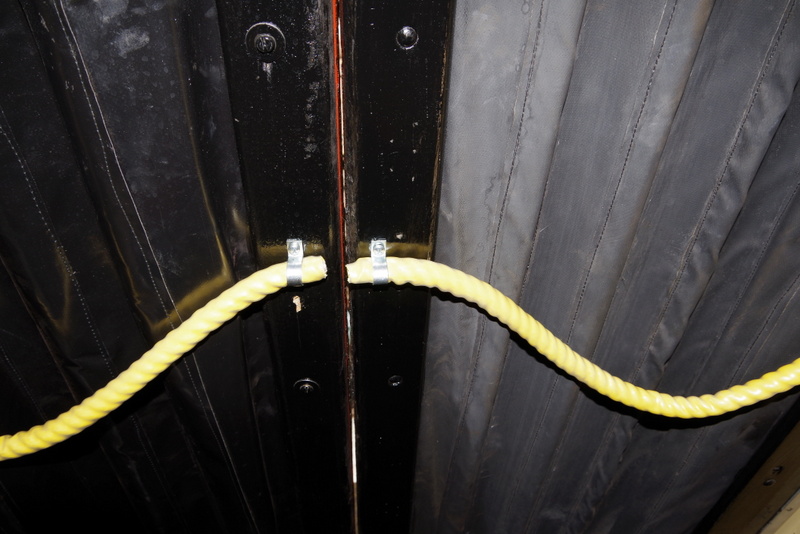 Class 109: New rope handles in the corridor connections