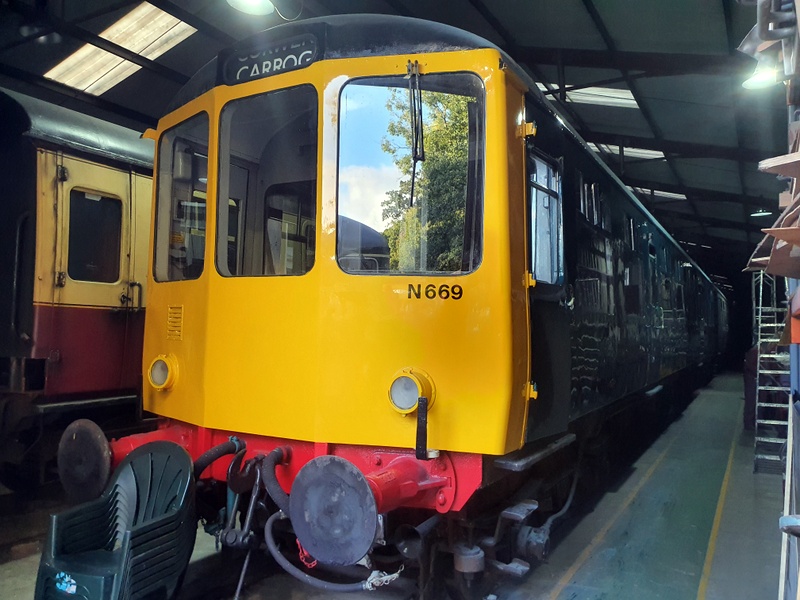Class 104: Freshly painted 50528