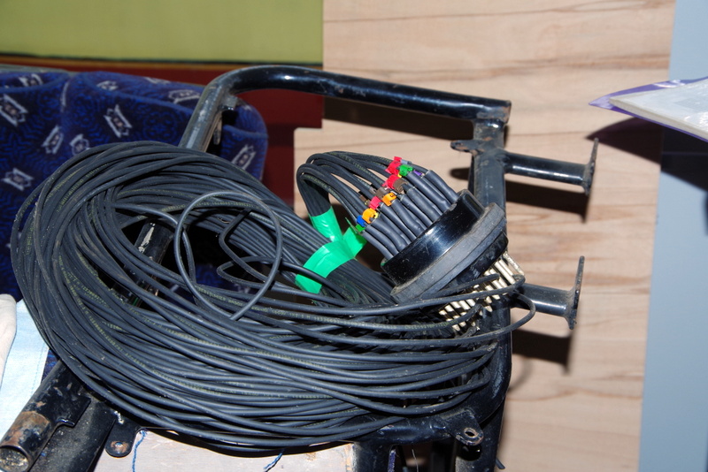 Class 105: A jumper socket wired for installation at the back of the vehicle