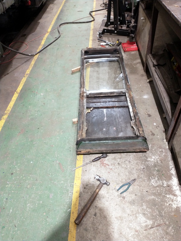 Class 105: Secondman's door with components removed