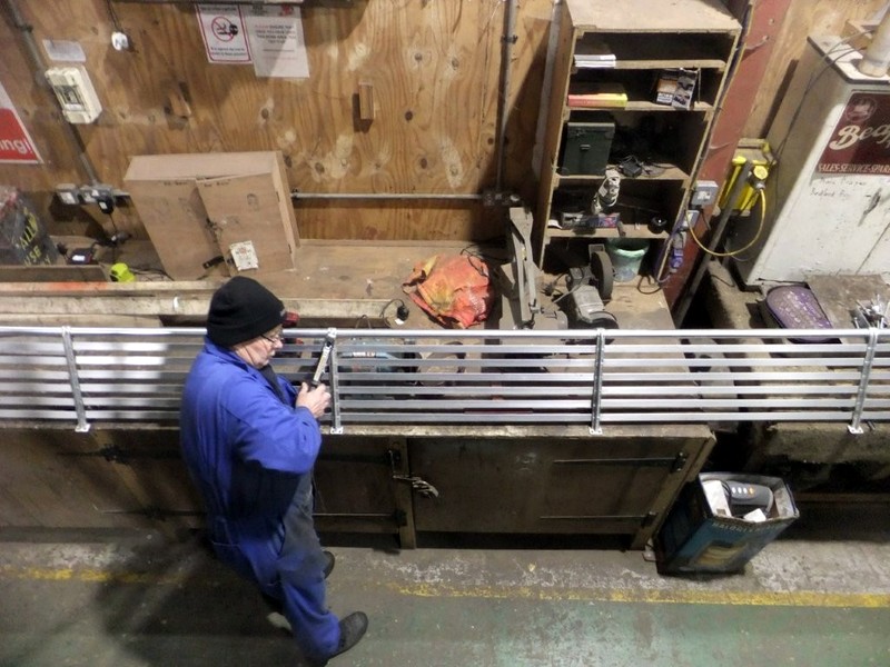 Class 105: Replacing rivets in a luggage rack