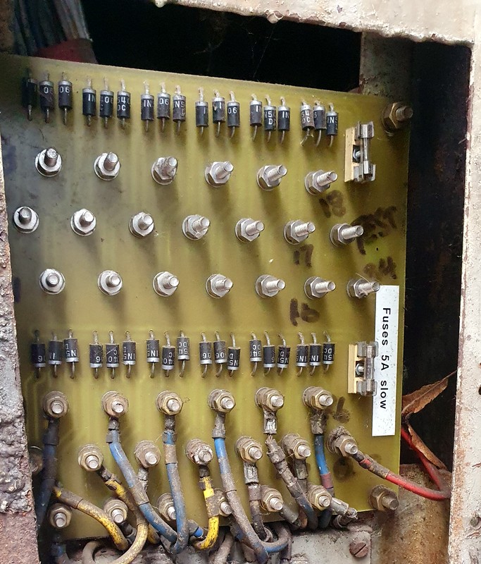 Class 104: Diode panel associated with the engine/air&axle lights in 50528
