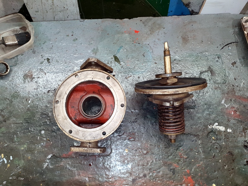 Class 109: Vacuum feed valve stripped down