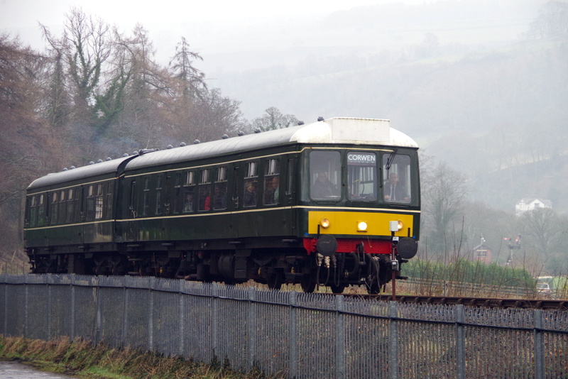 Class 108: Passing Pentrefelin with the 10.00 Llangollen-Corwen service on 16/02/25