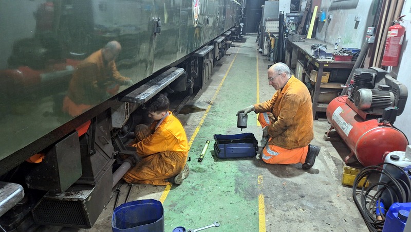 Class 127: Oil and filters change
