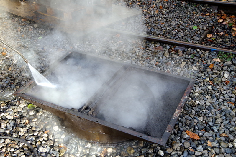 Class 127: Steam cleaning the fan assembly