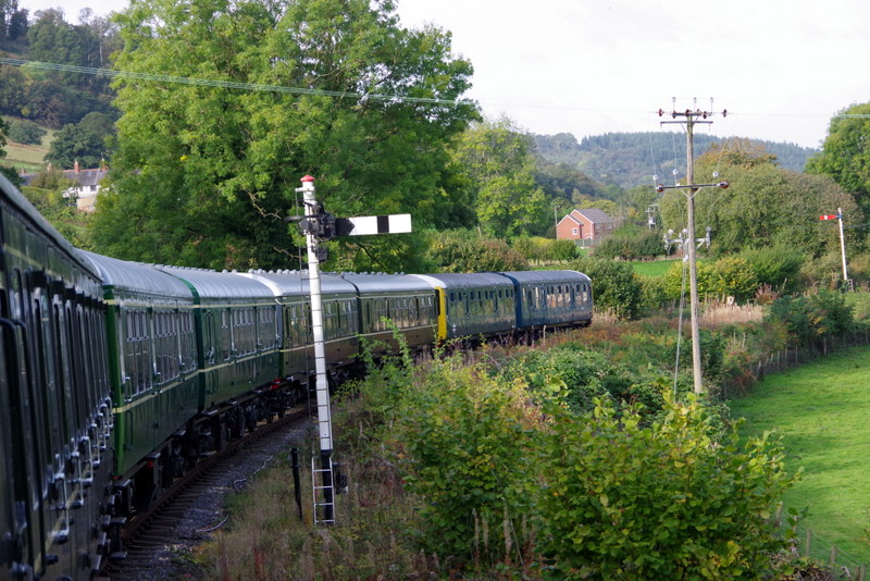 View from the 8-car DMU approaching Glyndyfrdwy on 05/10/25