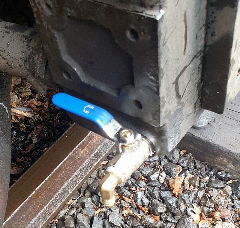 Class 110: A modern drain tap fitted to a radiator