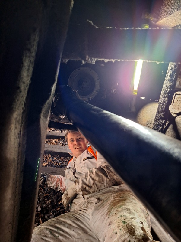 Class 110: Fitting a missing cardan (prop) shaft