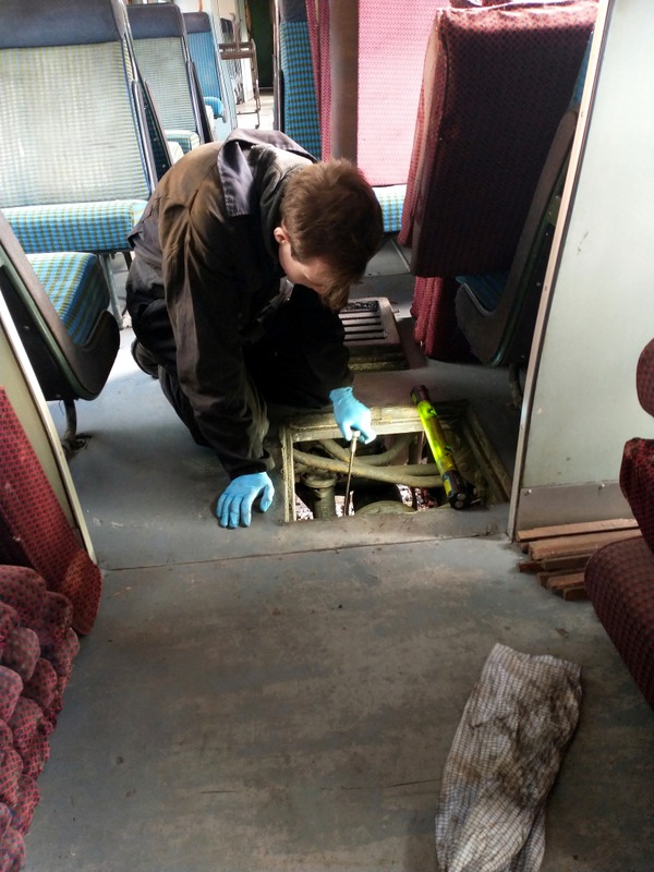 Class 110: Checking gearbox oil levels