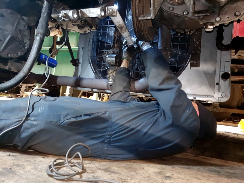 Class 127: Refitting a fan drive shaft