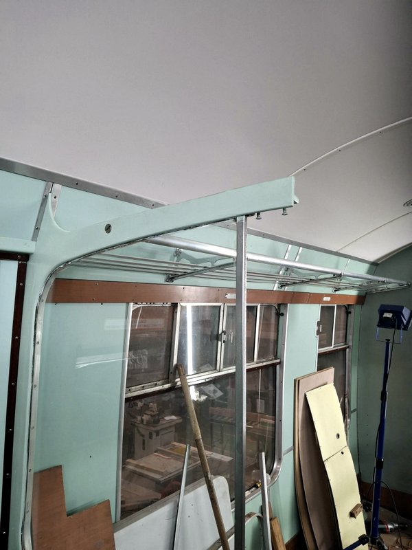 Class 105: Missing luggage rack project