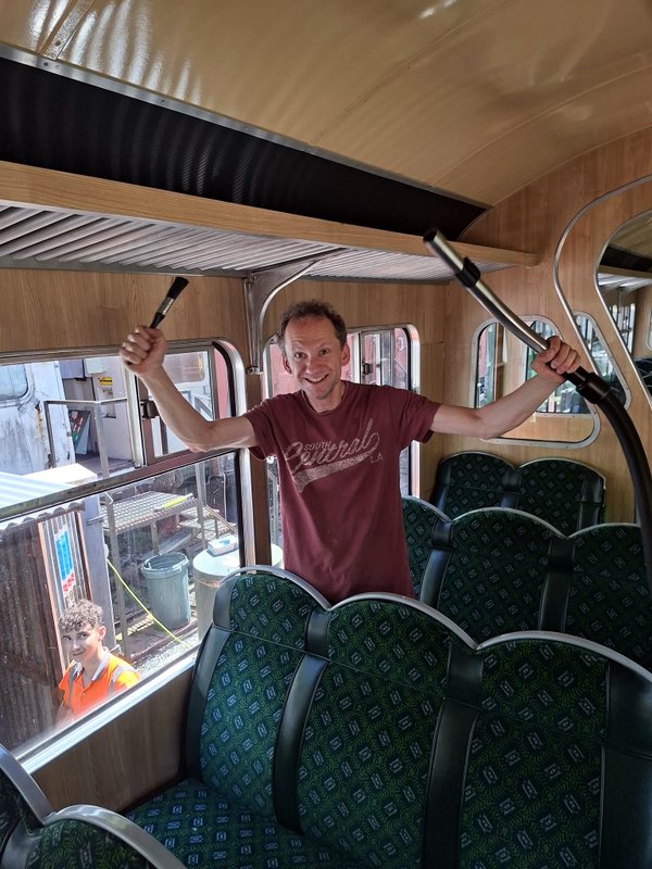 Class 109: Fettling sliding windows