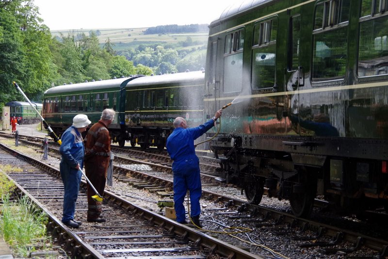 Washing the class 108