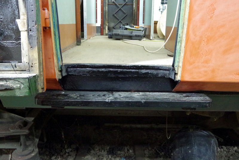 Class 105: Step board refitted